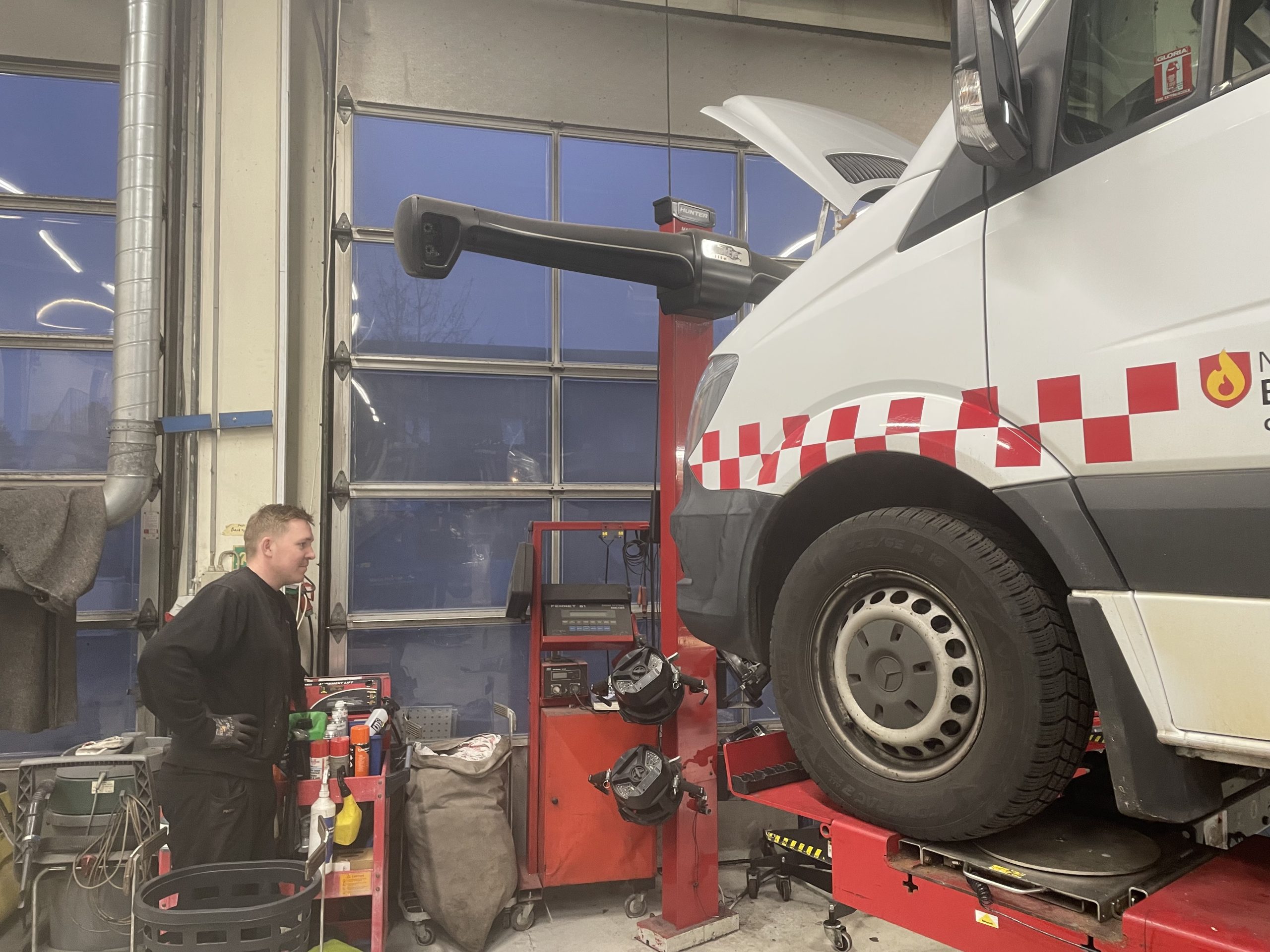 NP Autoteknik værksted i Humlebæk